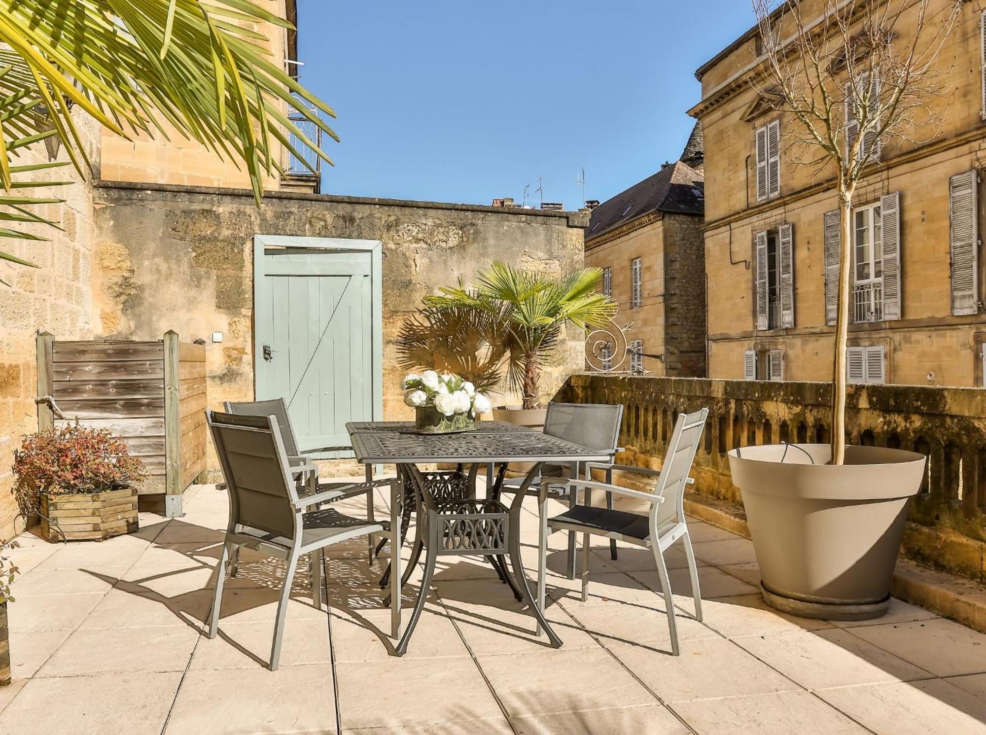 La Villa Des Consuls - Gite De Tourisme De Charme Sarlat-la-Canéda Pokoj fotografie
